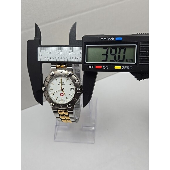 Swiss Military Quartz Watch Date New Battery 38mm Gold Silver Two Tone 5ATM WR - Picture 5 of 11
